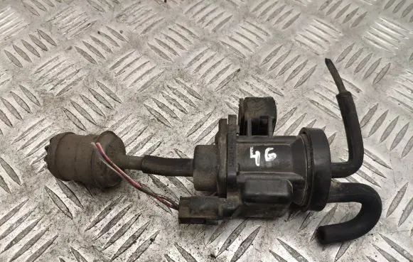 Mercedes-Benz A W168 Turbo solenoid valve 4715396