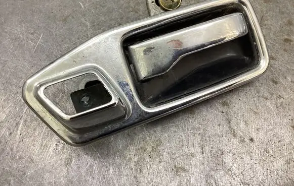 Mercedes-Benz W123 Front door interior handle 1237600261 1167660211