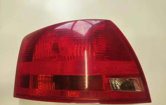 Audi A4 S4 B7 8E 8H Rear/tail lights 8E9945095E 484001 L748000