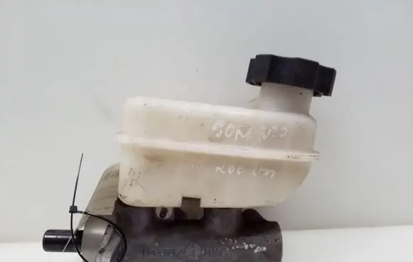 KIA Sorento Master brake cylinder 