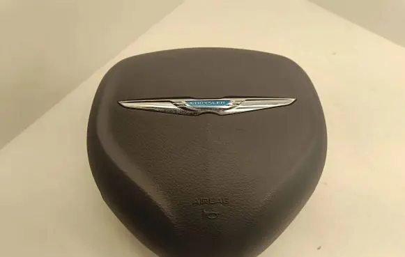 Chrysler Pacifica Steering wheel airbag P5VP651X9AD 2088Z0175