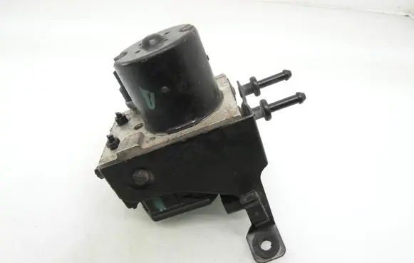 Seat Ibiza III (6L) ABS Pump 0265950073
