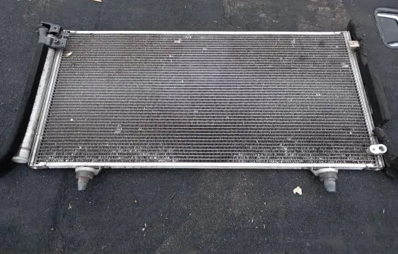 Subaru Outback A/C cooling radiator (condenser)