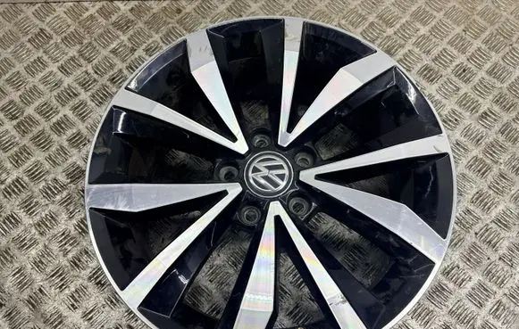 Volkswagen T-Roc R17 alloy rim 3GA601025B