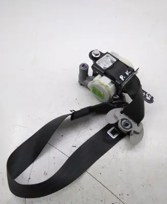 KIA Sportage Front seatbelt 888103U210