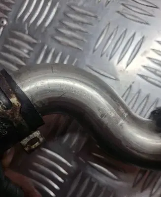 Opel Vivaro EGR valve cooler 2454131593R--C