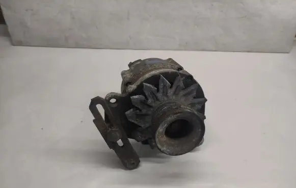 Volkswagen Golf II Generator/alternator 026903015A 0120489364