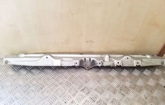 Toyota Avensis Verso Radiator support slam panel bracket 
