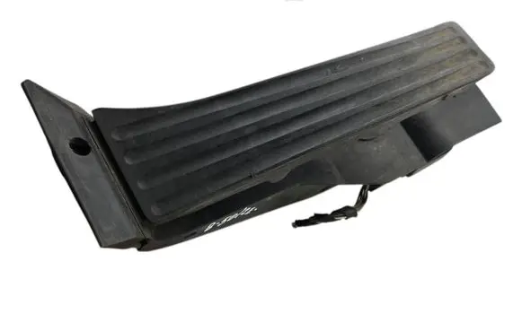 BMW 7 E65 E66 Accelerator throttle pedal