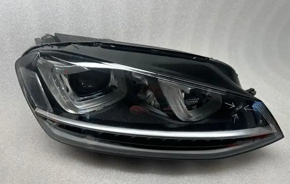 Volkswagen Golf VII Headlight/headlamp 5G1941044E 90060065