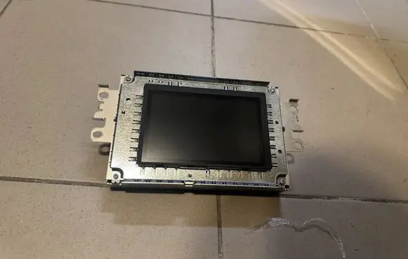 Volvo V40 Screen/display/small screen 31427184