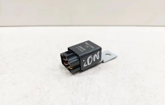Peugeot iOn Other relay MB627895 01Z0D5