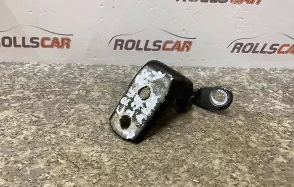 Honda CR-V Rear door lower hinge WWRR