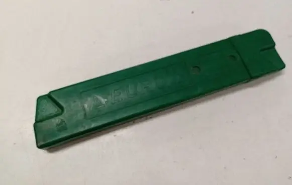 Mazda 5 Emergency warning sign 27R032708