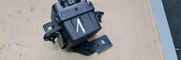Chrysler Pacifica Distronic sensor radar P68574170AB S1400004565