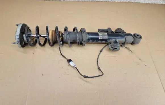BMW 6 F06 Gran coupe Rear shock absorber with coil spring 6857698 6796190