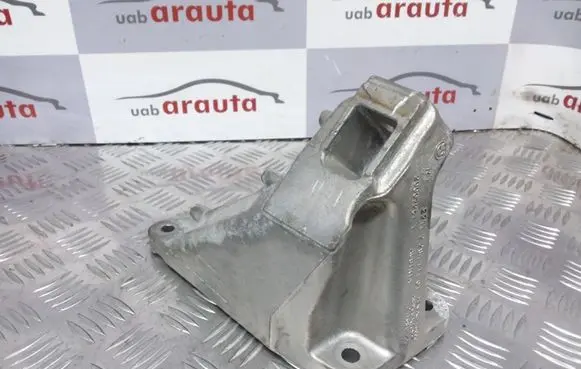 BMW M5 Engine mounting bracket 2284111 20007261