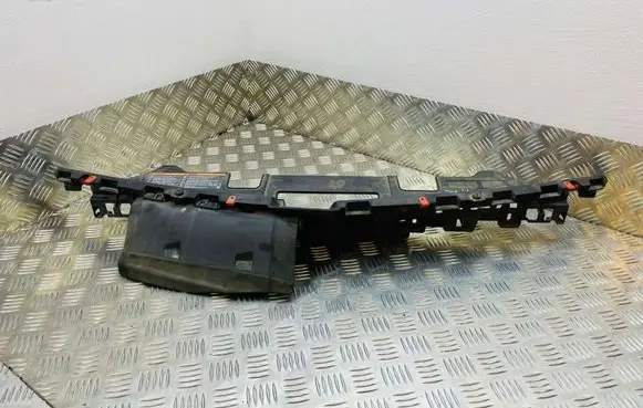 Opel Insignia A Top upper radiator support slam panel 13250569