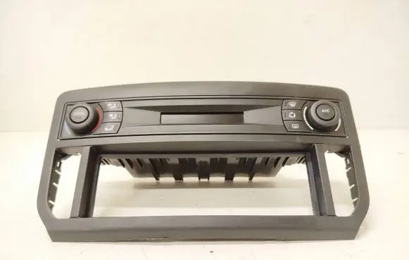 Citroen C5 Climate control unit 96715289ZD 5HB00933107 K32270090019
