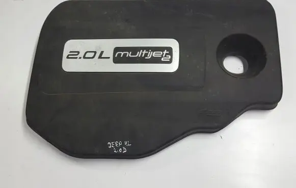 Jeep Cherokee Engine cover (trim)