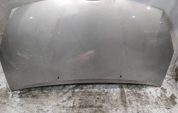 Toyota Corolla Verso AR10 Engine bonnet/hood PILKAS