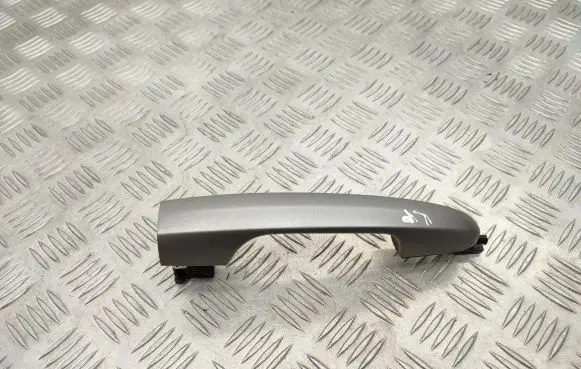 Fiat 500L Front door exterior handle