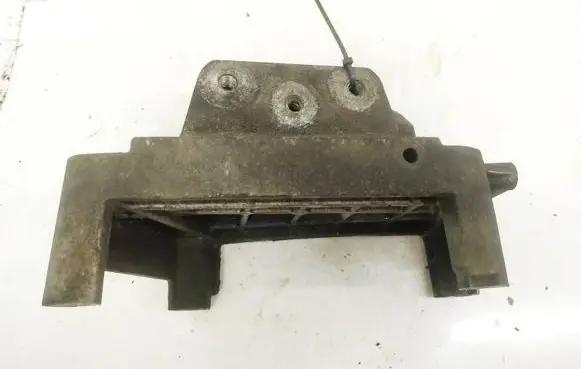 Fiat Grande Punto Engine mounting bracket 55197848 B335