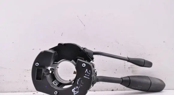 Wiper turn signal indicator stalk/switch