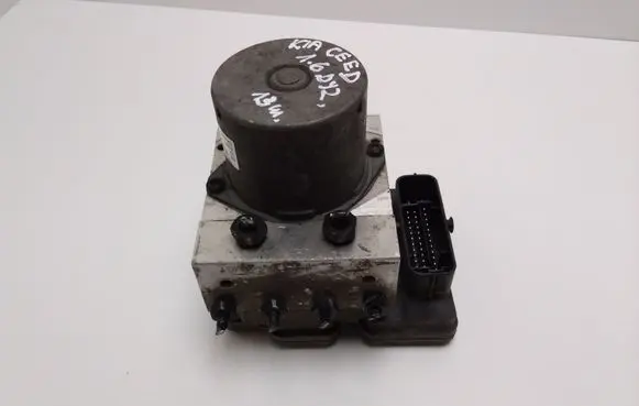 KIA Ceed ABS Pump A258930500 6158945200