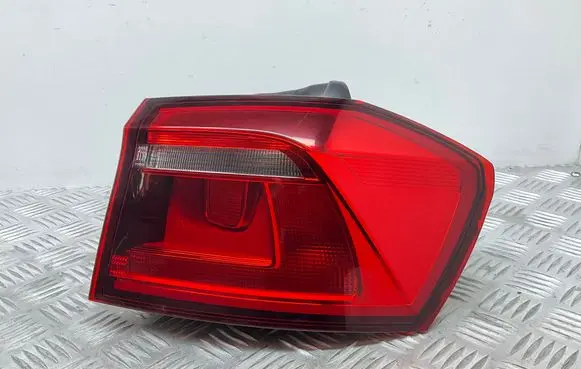 Volkswagen Golf Sportsvan Rear/tail lights 510945096P