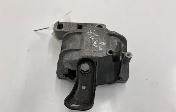 Volkswagen Touran I Engine mount bracket 1K0199262AS