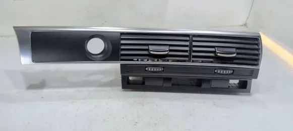 Audi A6 S6 C6 4F Dash center air vent grill 4F1820951