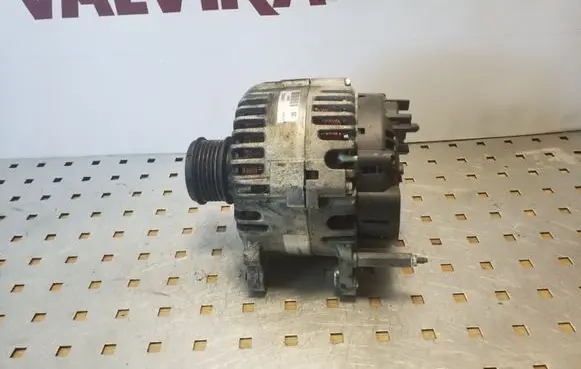 Mitsubishi Grandis Generator/alternator TG15C011