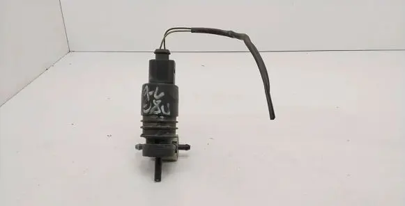 Audi A4 S4 B5 8D Windscreen/windshield washer pump 1J0973722