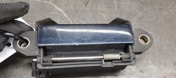 Audi A4 S4 B5 8D Rear door exterior handle 4A0839205