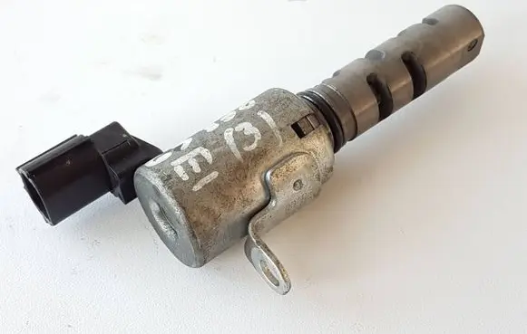 Lexus GS 300 350 430 450H Camshaft vanos timing valve 1533031020 15330310200700 15330