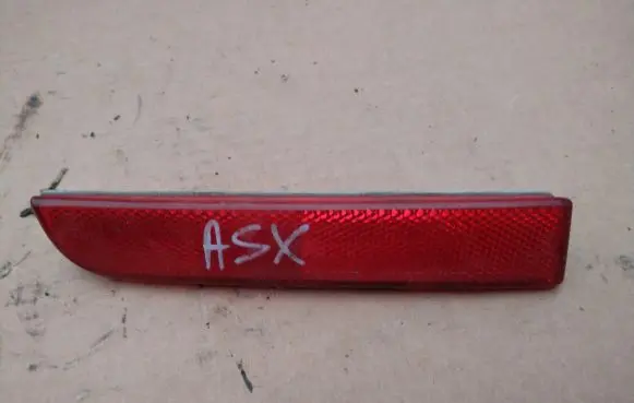 Mitsubishi ASX Rear tail light reflector