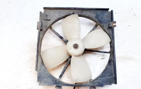 Mazda 626 Radiator cooling fan shroud 0227509671