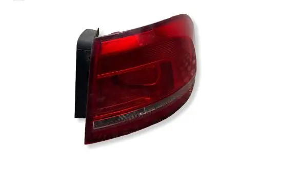 Volkswagen PASSAT B7 Rear/tail lights 3AF945096E