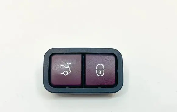 Mercedes-Benz SL R231 Tailgate/boot open switch button A2208211479 2208211479