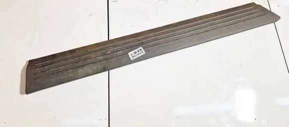 Dodge Grand Caravan Front sill trim cover 04754902aa