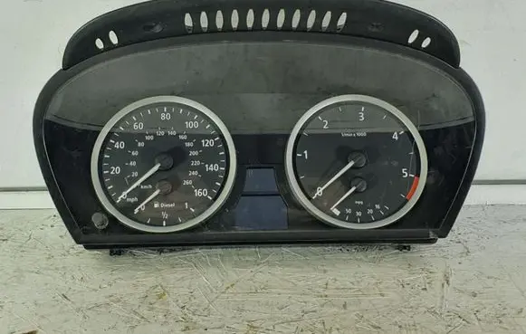 BMW 5 E60 E61 Speedometer (instrument cluster) 62116974577 110080213 A2C53103634
