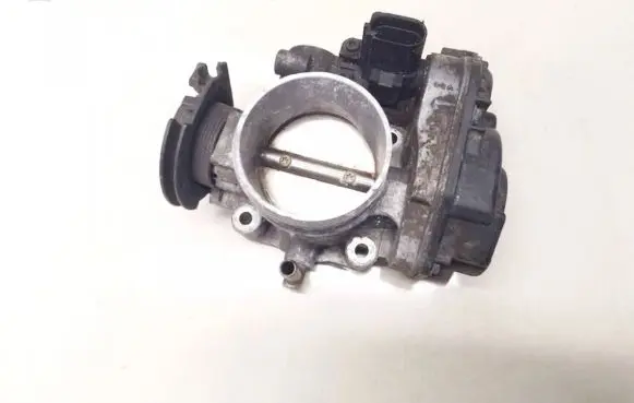Volkswagen Golf IV Throttle valve 06a133063