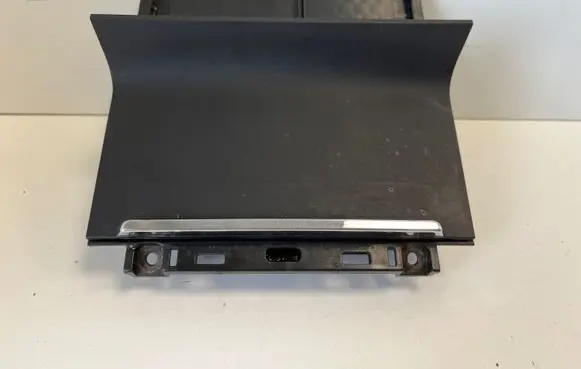 Skoda Superb B6 (3T) Ashtray (front) 3T0863077B