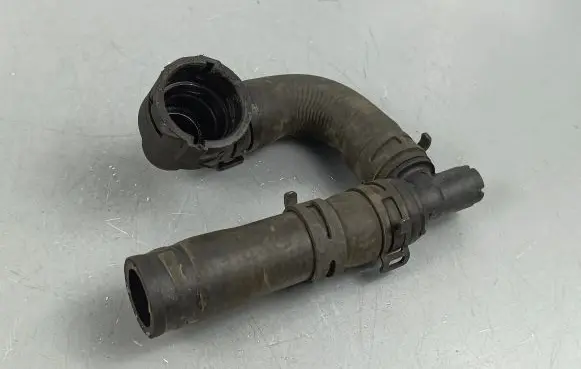 Jaguar F-Pace Engine coolant pipe/hose GX738B505AB