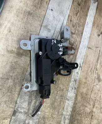 KIA Sorento Central locking motor 812403E000