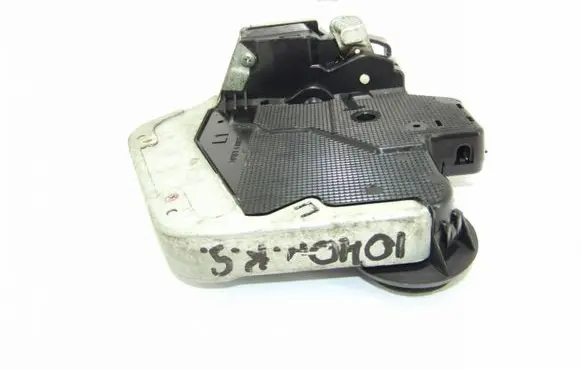 Suzuki Grand Vitara II Rear door lock