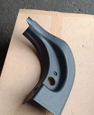 Front sill trim cover