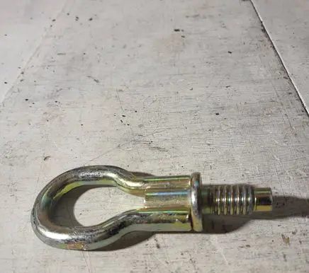 Ford C-MAX I Towing hook eye 