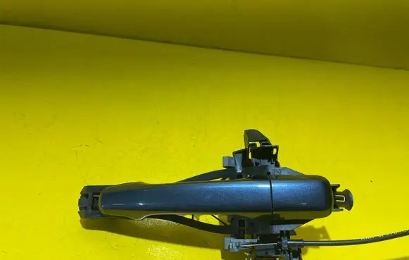 Rear door exterior handle